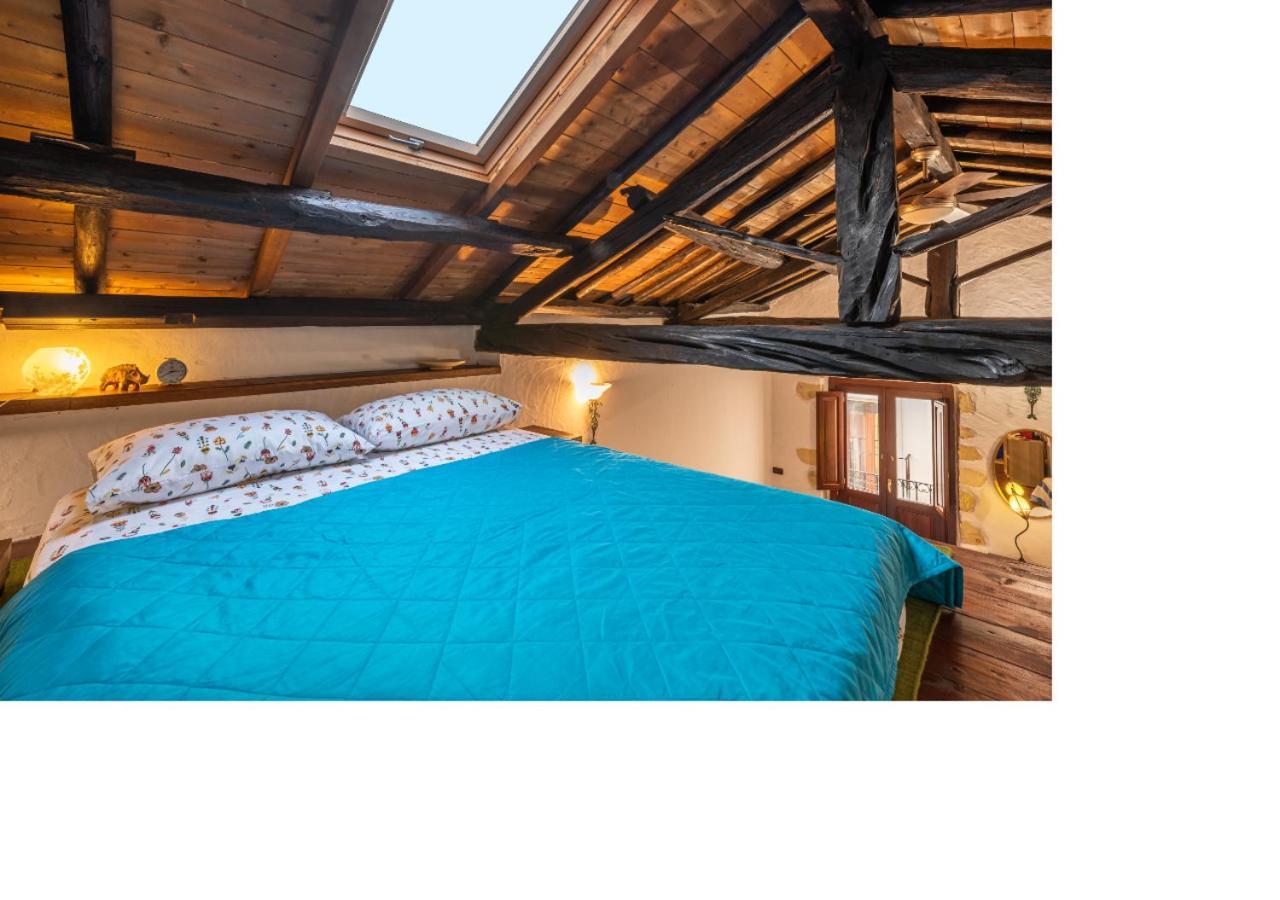 Oldtown Romantic Apartment Cagliari Bagian luar foto